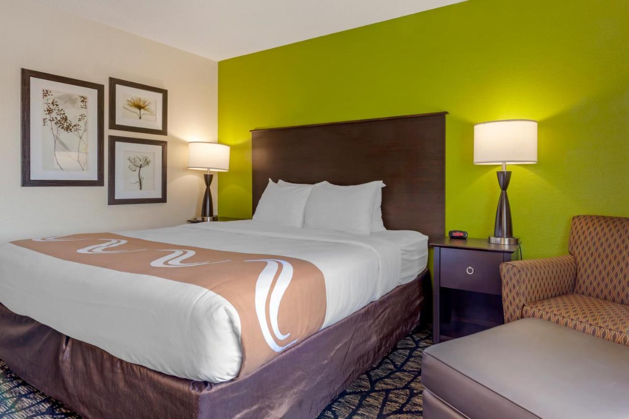 Quality Inn Oshkosh Kültér fotó