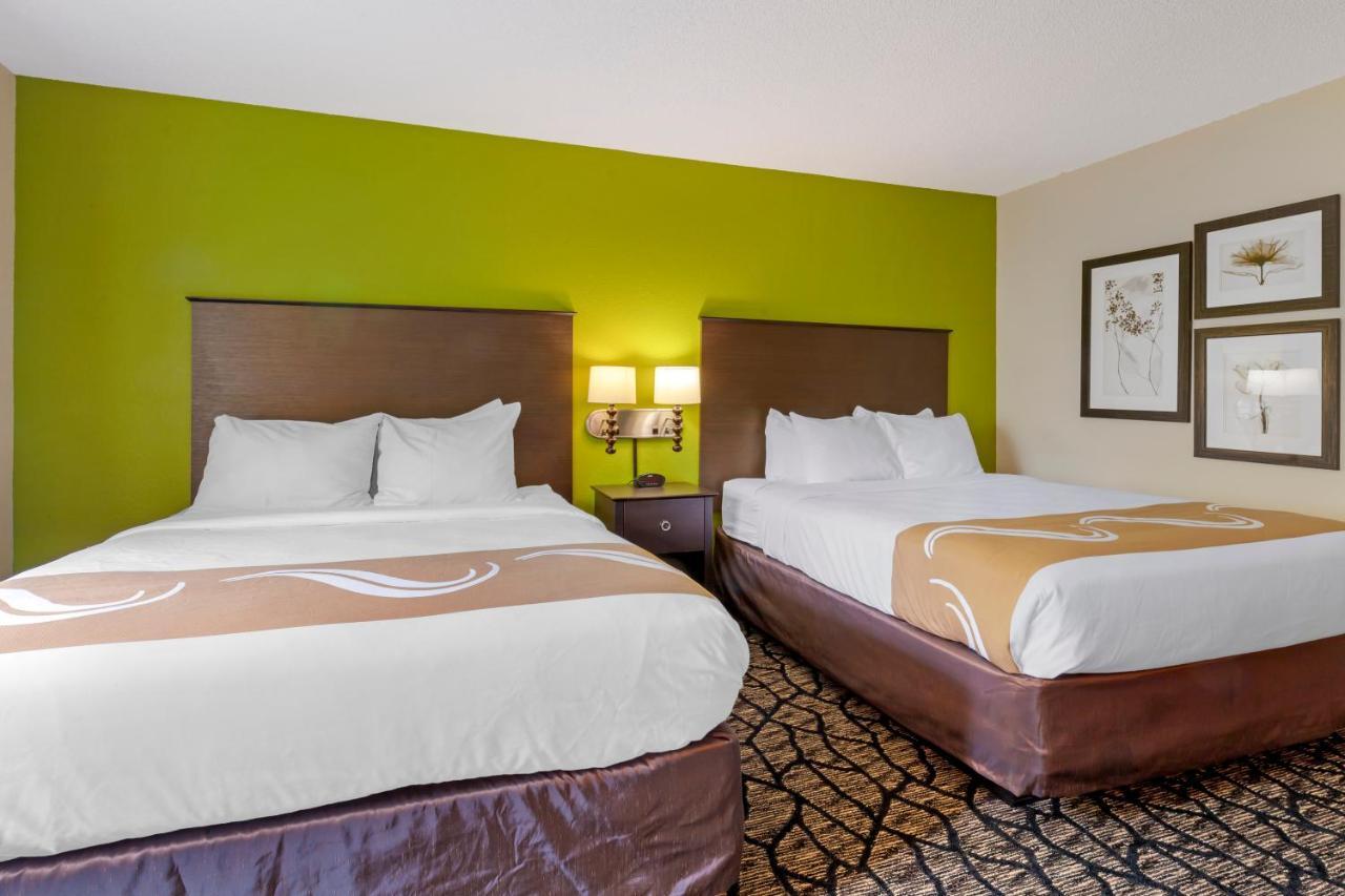 Quality Inn Oshkosh Kültér fotó