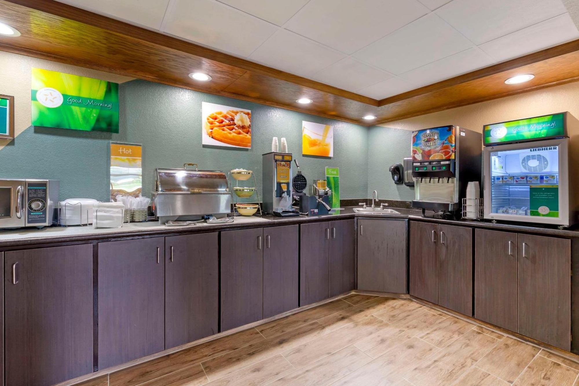 Quality Inn Oshkosh Kültér fotó
