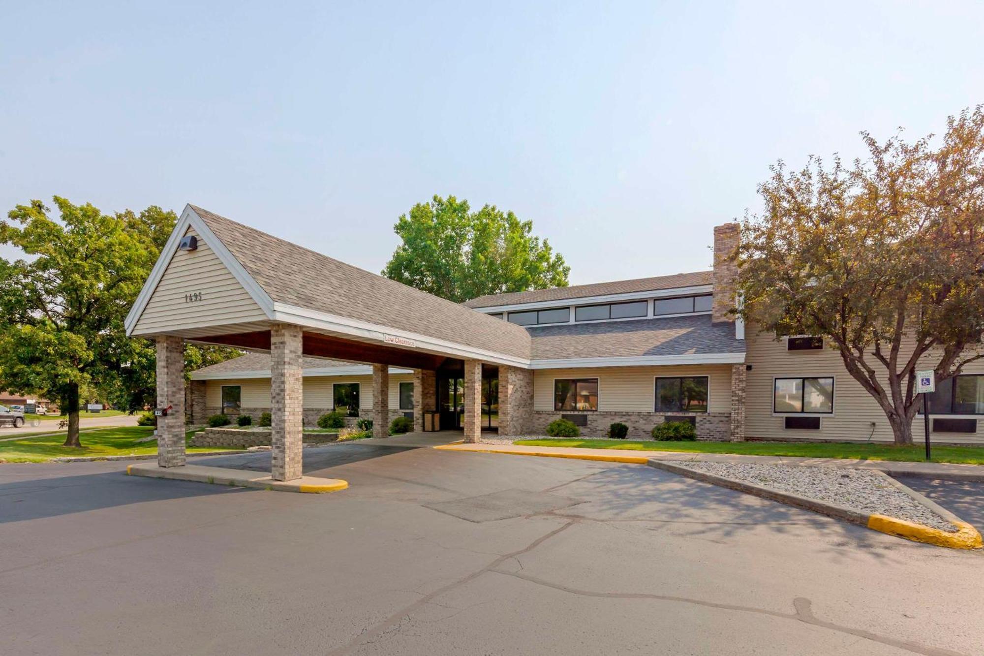 Quality Inn Oshkosh Kültér fotó