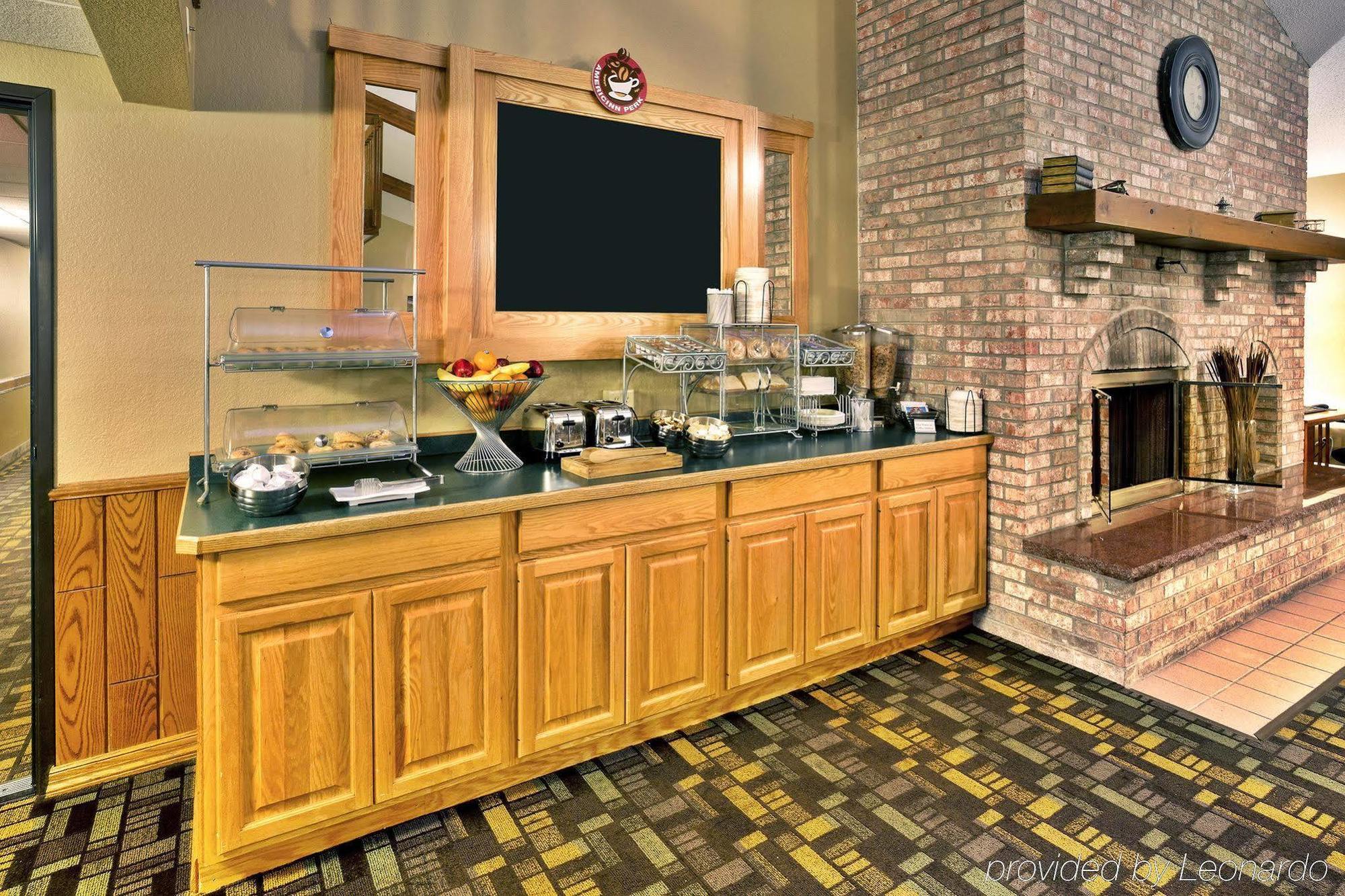 Quality Inn Oshkosh Kültér fotó